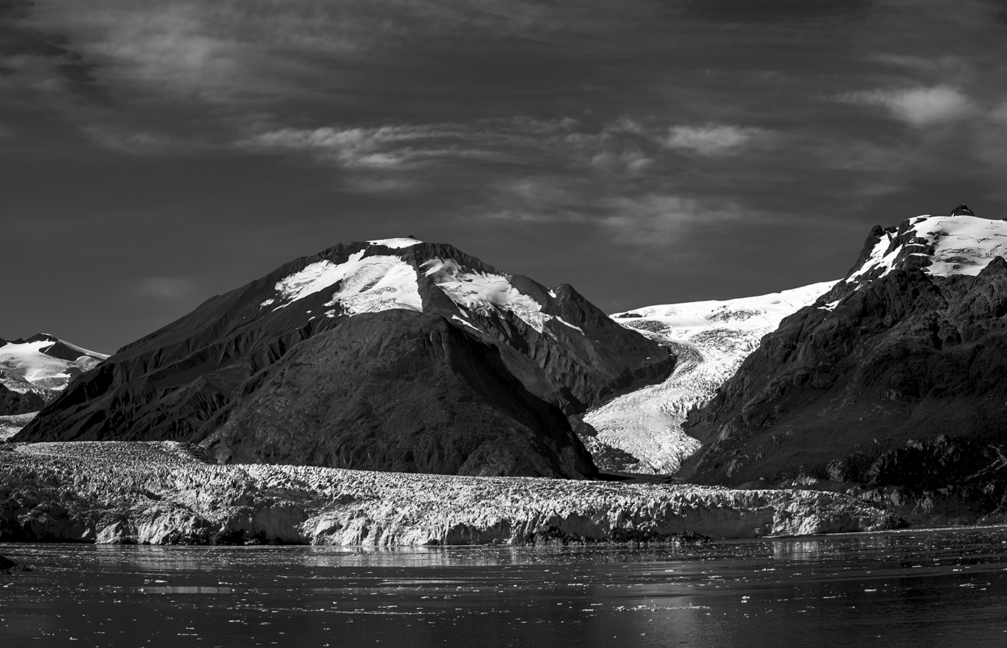 1st PrizeOpen Mono In Class 3 By Paul Hammesfahr For Hanging Glacier AUG-2020.jpg